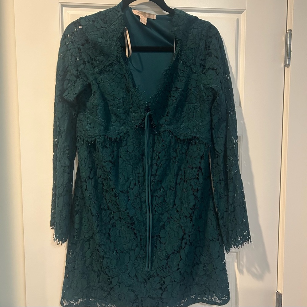 Forever 21 Emerald Lace Top